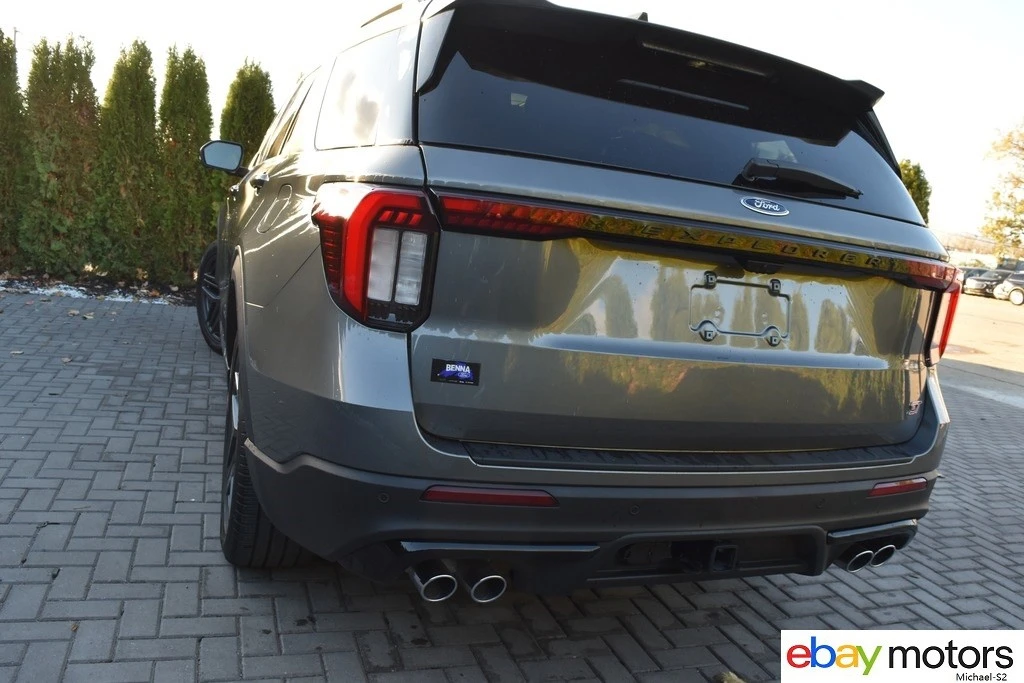2025 Ford Explorer 6th Gen - Image 6 of 21