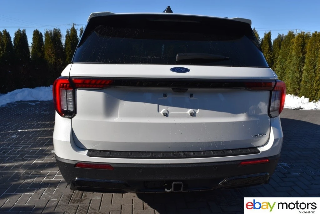 2025 Ford Explorer 6th Gen - Image 6 of 21