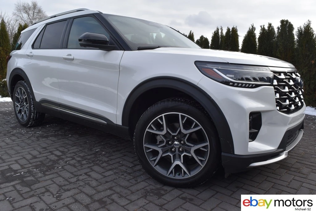 2025 Ford Explorer 6th Gen - Image 3 of 21