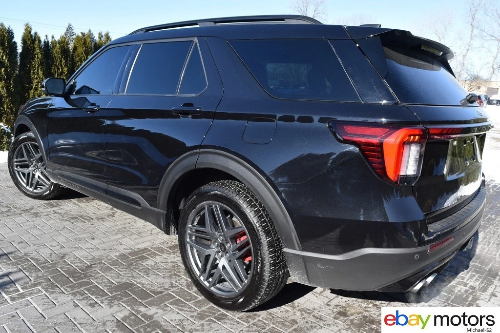 2025 Ford Explorer 6th Gen - Image 7 of 21