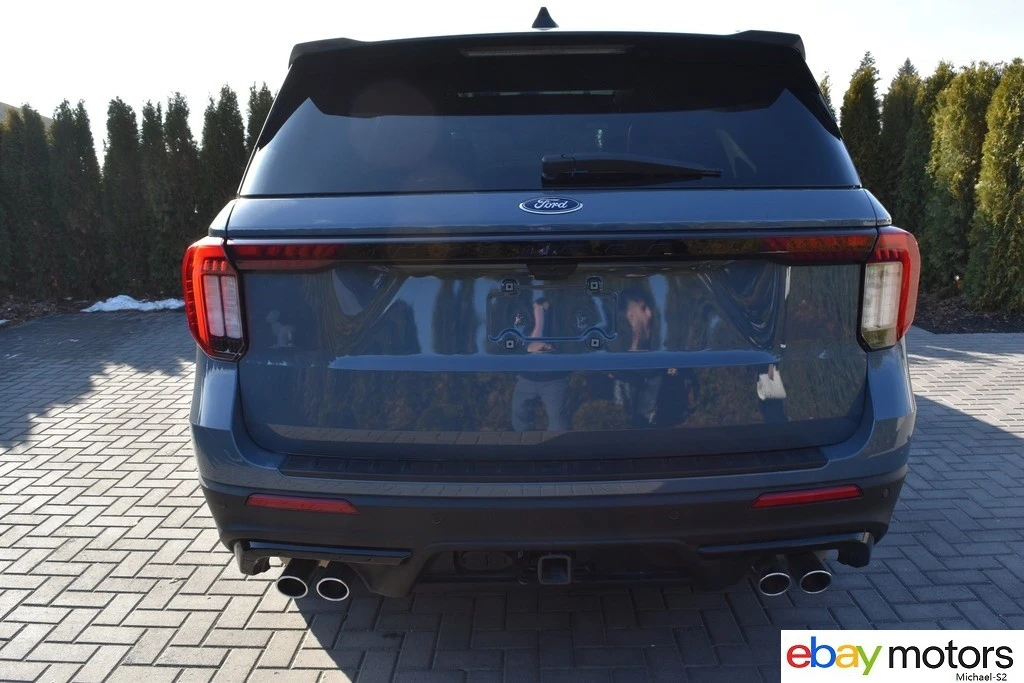 2025 Ford Explorer 6th Gen - Image 6 of 21