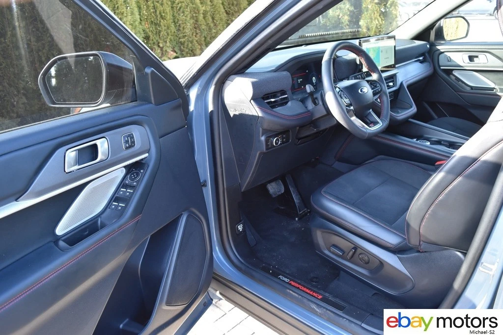 2025 Ford Explorer 6th Gen - Image 11 of 21