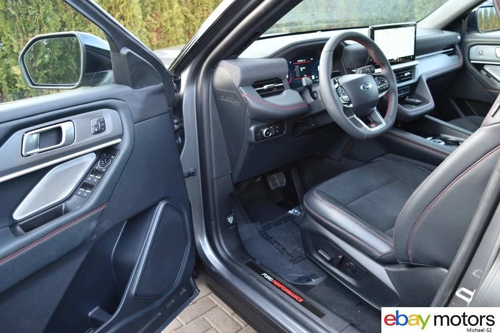 2025 Ford Explorer 6th Gen - Image 11 of 21