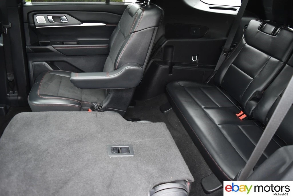 2025 Ford Explorer 6th Gen - Image 14 of 21