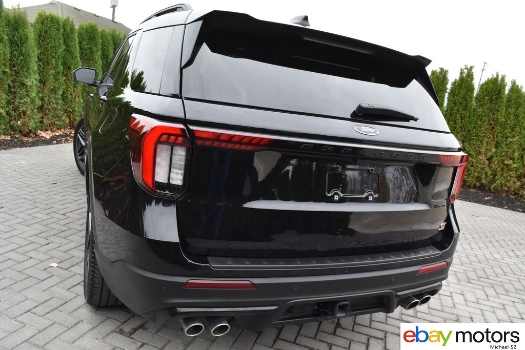 2025 Ford Explorer 6th Gen - Image 6 of 21