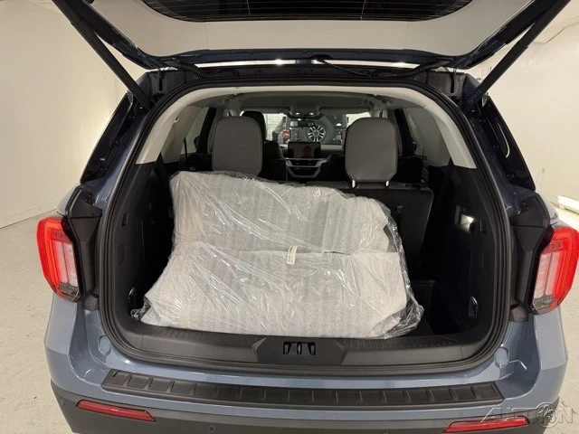 2025 Ford Explorer 6th Gen - Image 7 of 12
