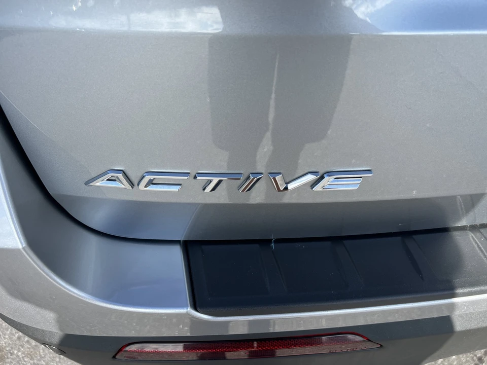 2025 Ford Explorer 6th Gen - Image 7 of 21