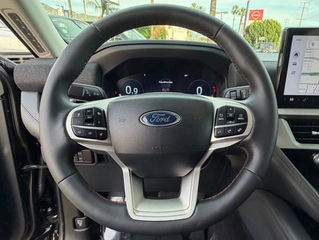 2025 Ford Explorer 6th Gen - Image 18 of 21