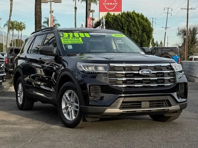 2025 Ford Explorer 6th Gen - Image 2 of 12