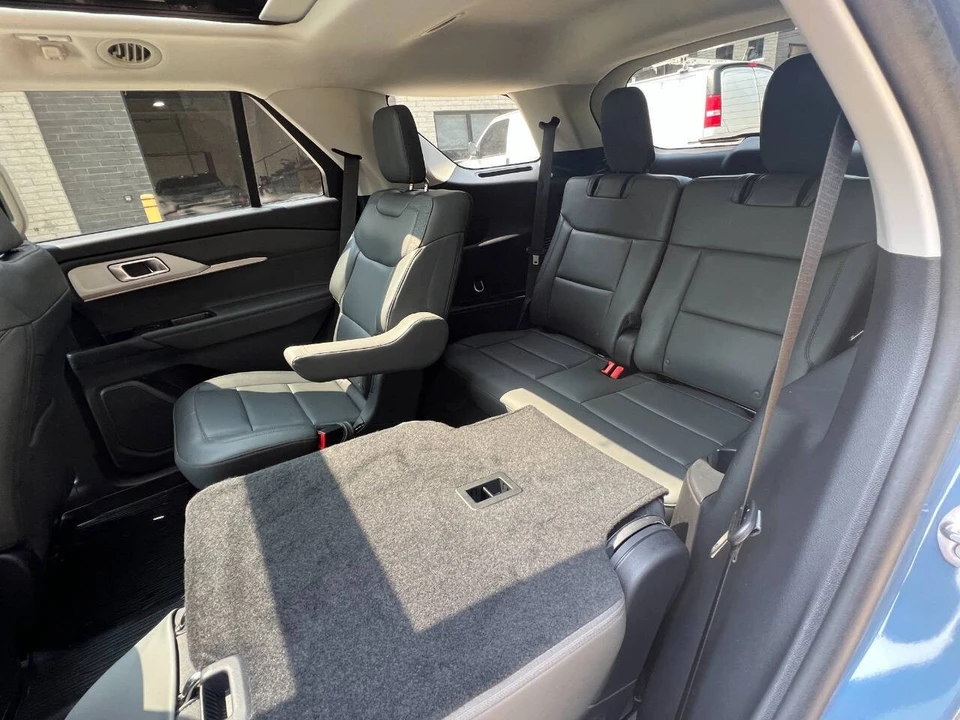 2025 Ford Explorer 6th Gen - Image 21 of 21