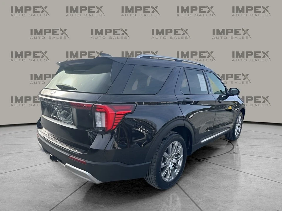 2025 Ford Explorer 6th Gen - Image 5 of 21