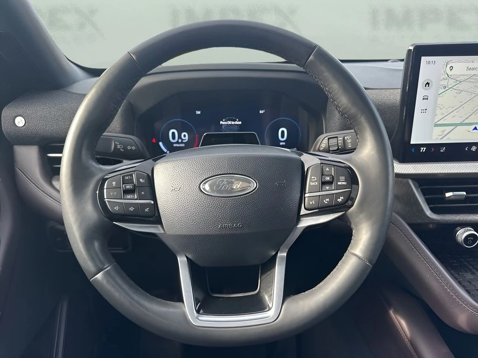 2025 Ford Explorer 6th Gen - Image 17 of 21
