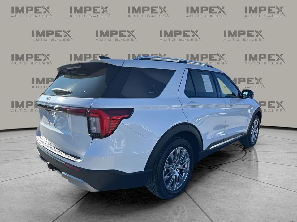 2025 Ford Explorer 6th Gen - Image 5 of 12