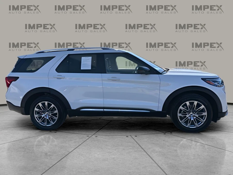 2025 Ford Explorer 6th Gen - Image 6 of 21