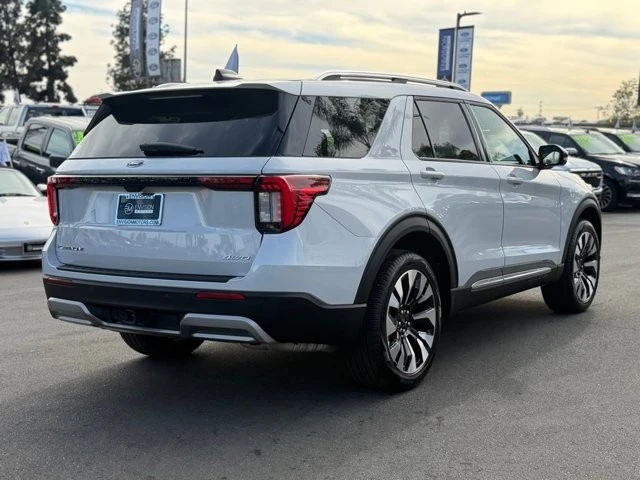 2025 Ford Explorer 6th Gen - Image 10 of 21