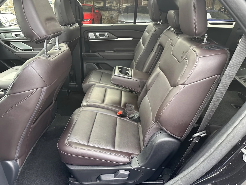 2025 Ford Explorer 6th Gen - Image 12 of 12