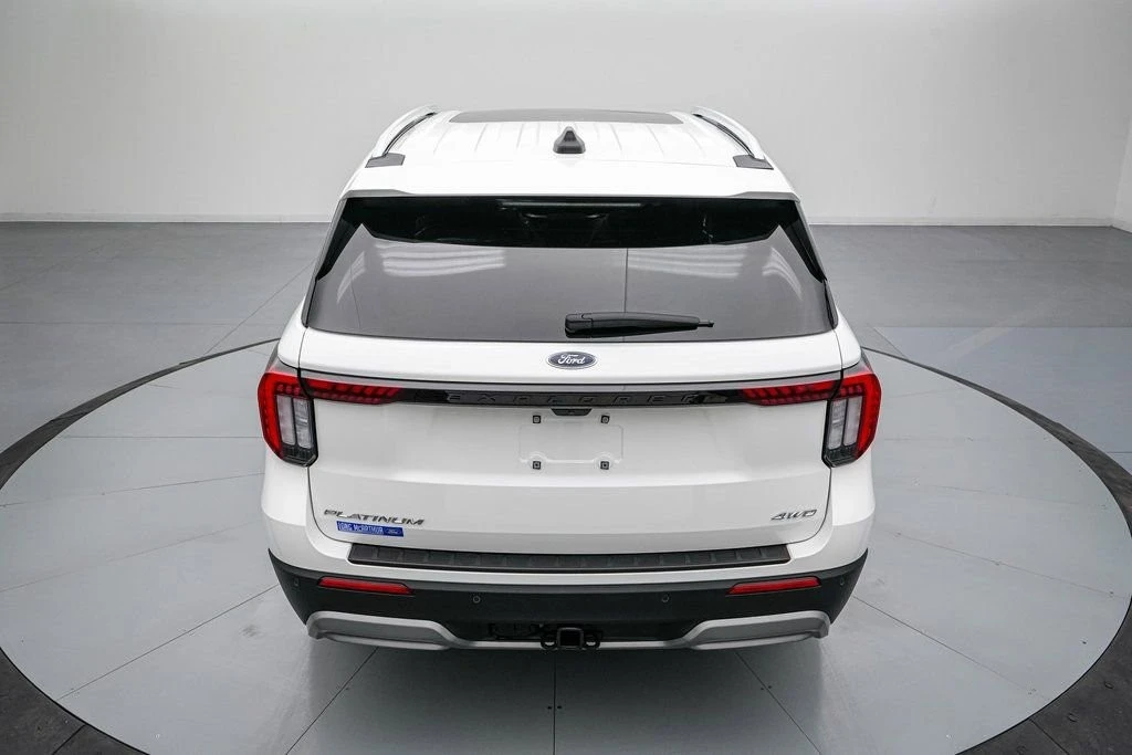 2025 Ford Explorer 6th Gen - Image 6 of 21
