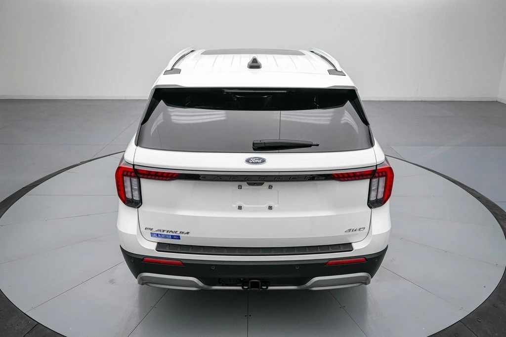 2025 Ford Explorer 6th Gen - Image 6 of 21