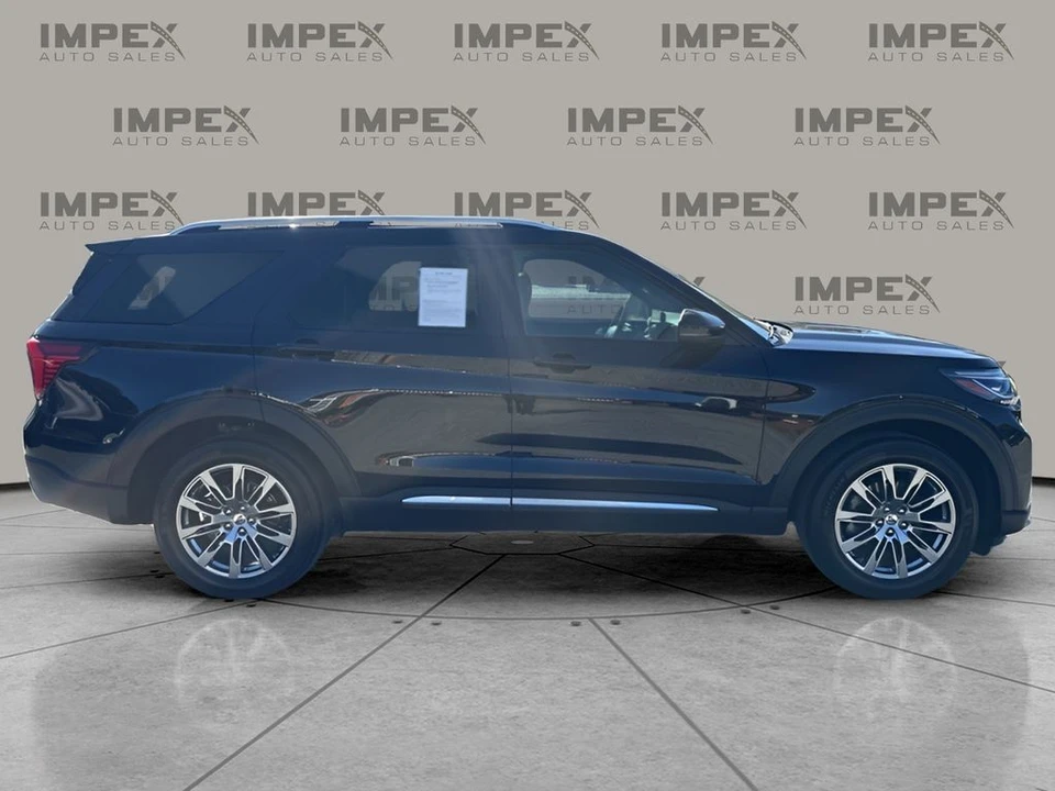 2025 Ford Explorer 6th Gen - Image 6 of 21
