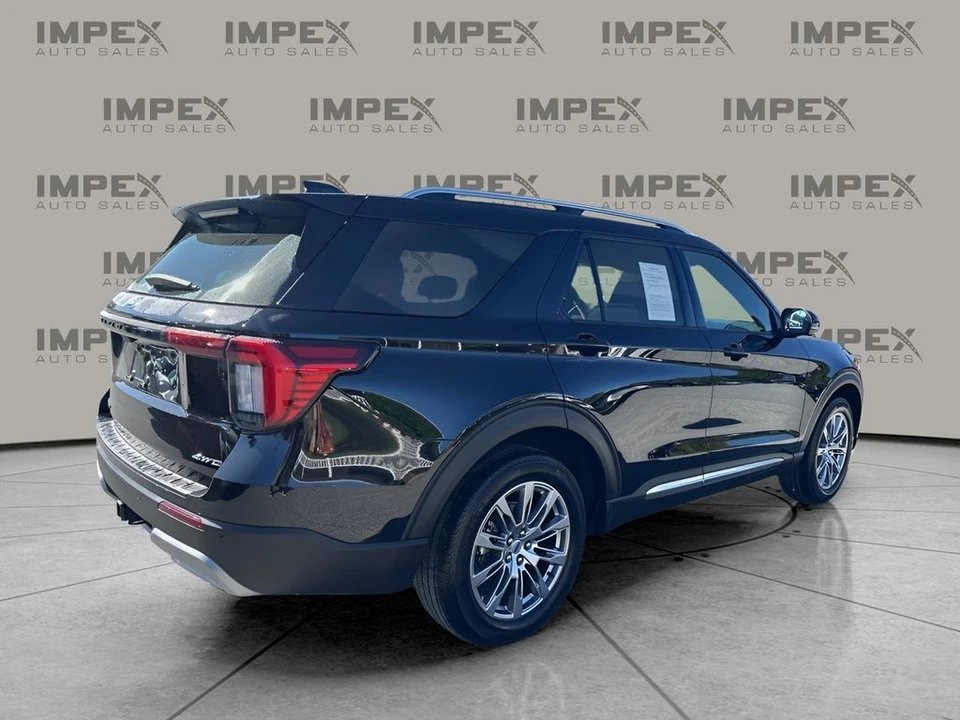 2025 Ford Explorer 6th Gen - Image 5 of 12