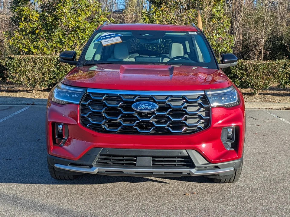 2025 Ford Explorer 6th Gen - Image 9 of 12