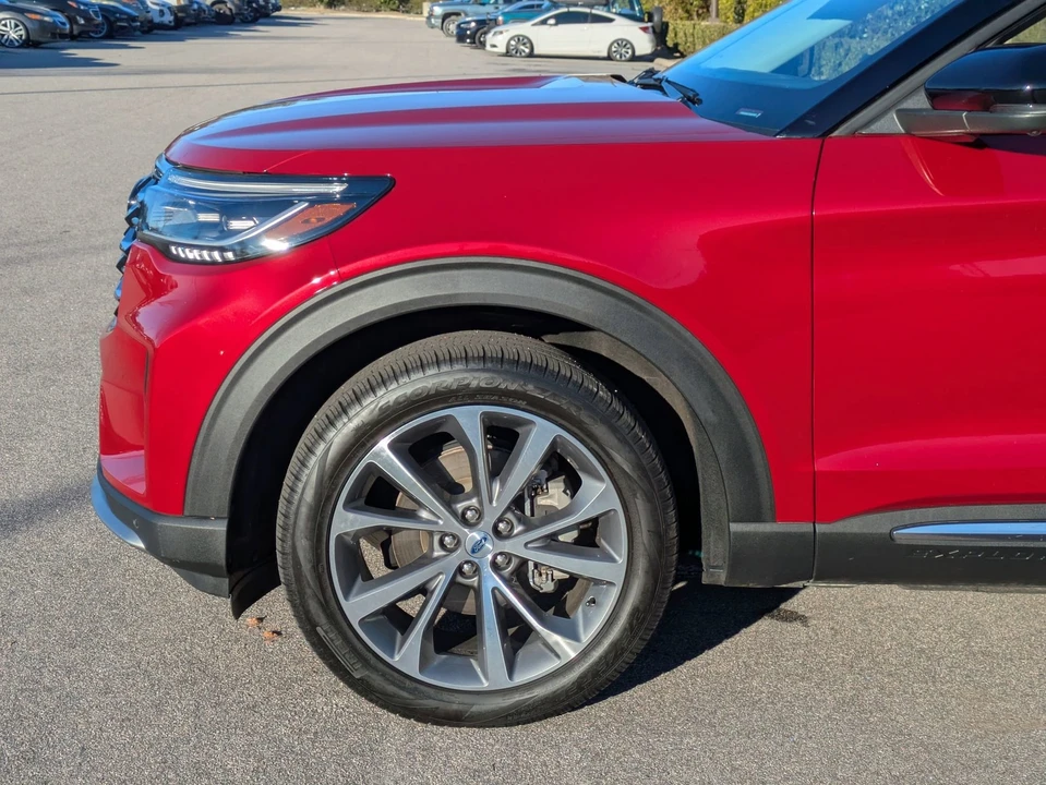 2025 Ford Explorer 6th Gen - Image 11 of 21