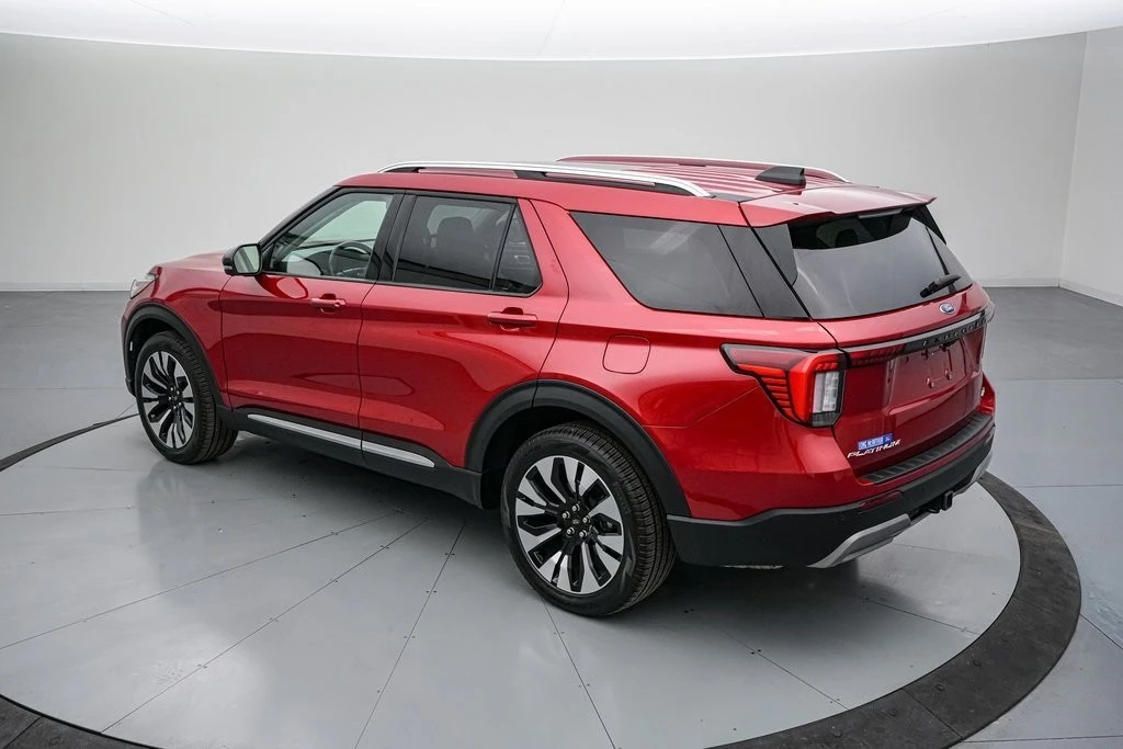2025 Ford Explorer 6th Gen - Image 7 of 21