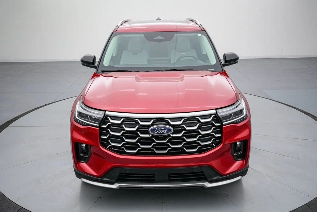 2025 Ford Explorer 6th Gen - Image 10 of 21