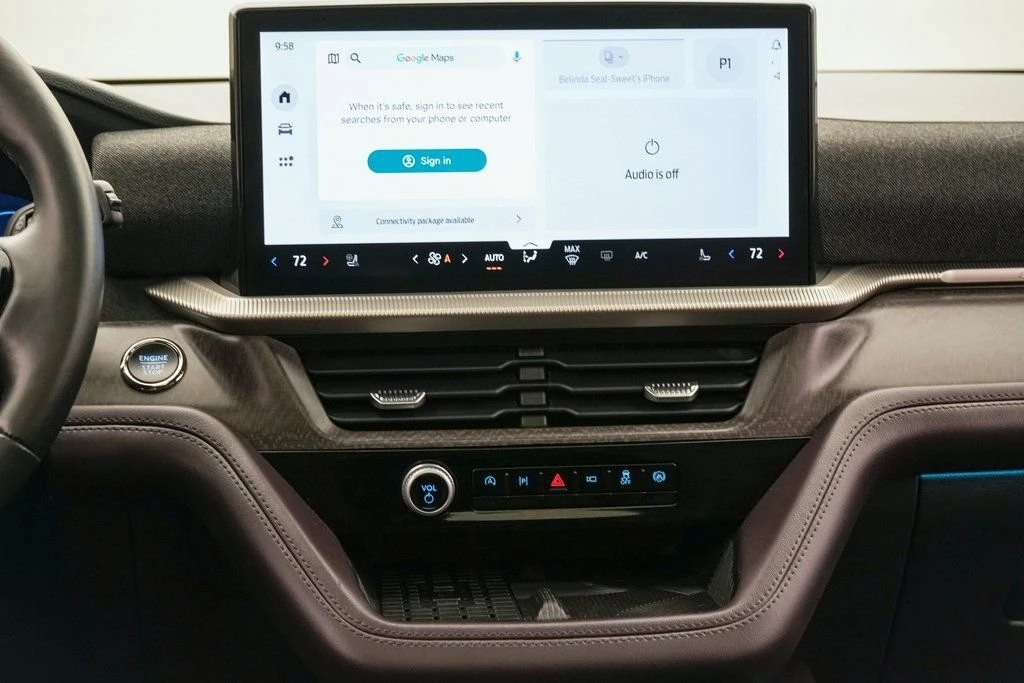 2025 Ford Explorer 6th Gen - Image 16 of 21