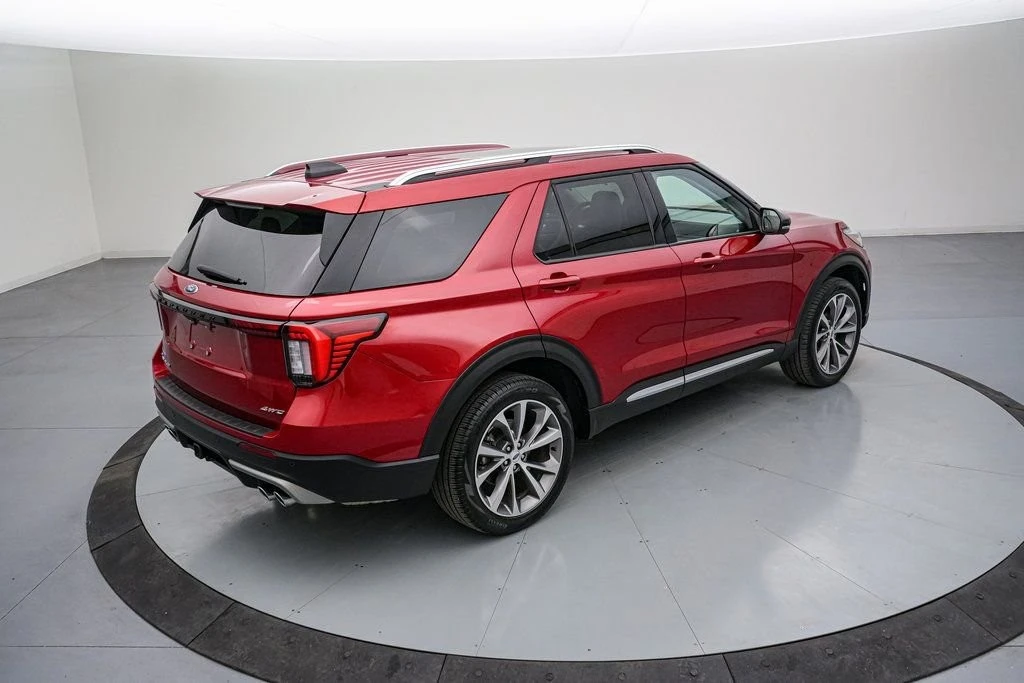 2025 Ford Explorer 6th Gen - Image 5 of 21