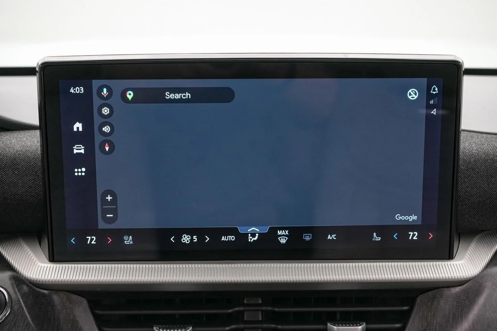 2025 Ford Explorer 6th Gen - Image 19 of 21
