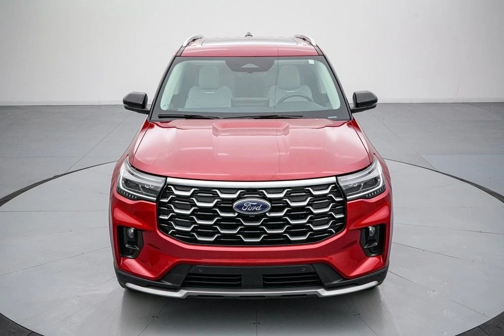 2025 Ford Explorer 6th Gen - Image 10 of 21