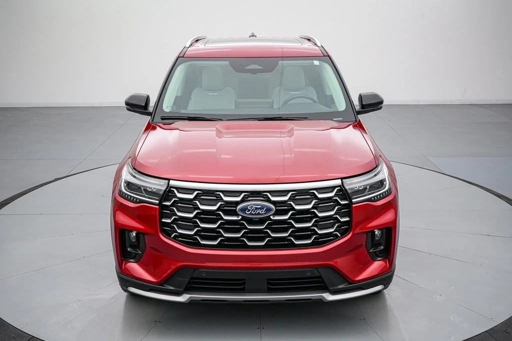 2025 Ford Explorer 6th Gen - Image 10 of 21