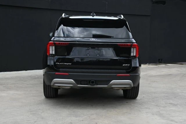 2025 Ford Explorer 6th Gen - Image 5 of 21