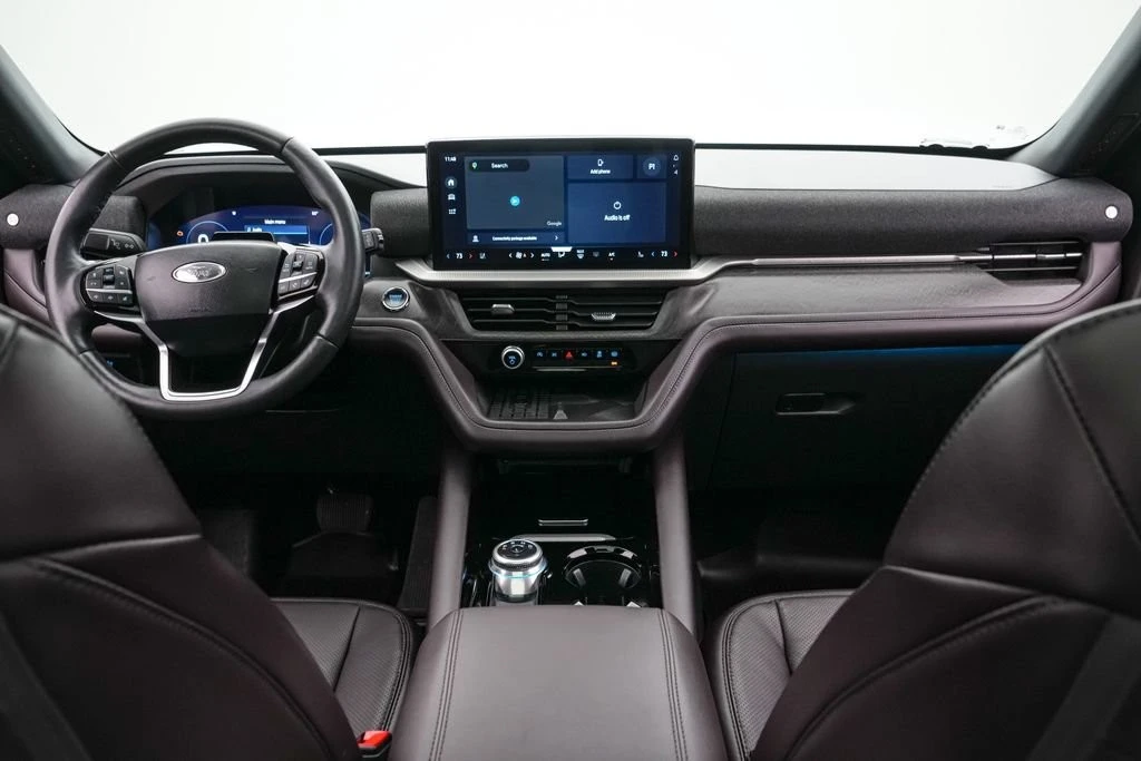 2025 Ford Explorer 6th Gen - Image 15 of 21