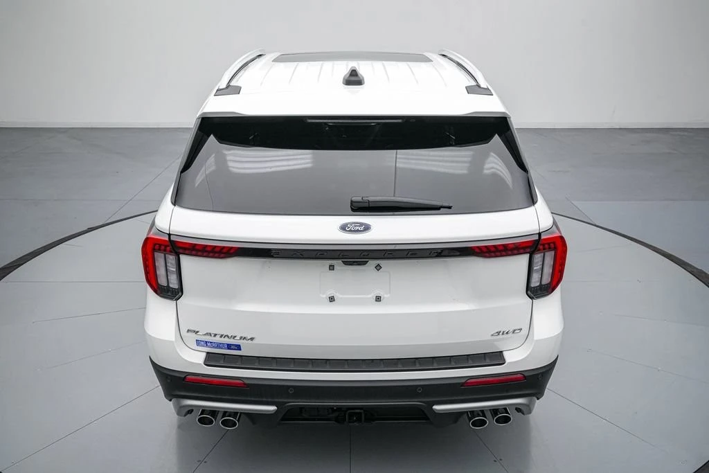 2025 Ford Explorer 6th Gen - Image 6 of 31