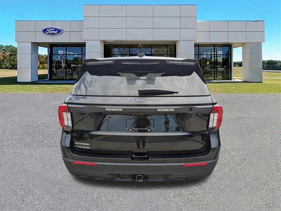 2025 Ford Explorer 6th Gen - Image 5 of 21