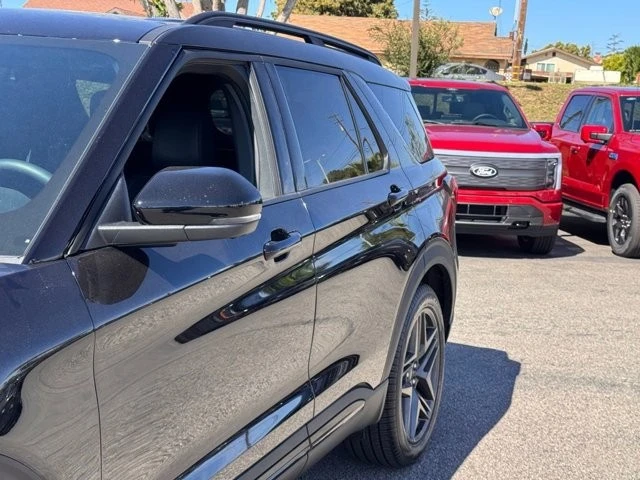 2025 Ford Explorer 6th Gen - Image 9 of 12