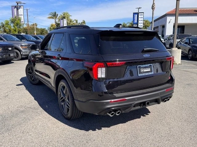 2025 Ford Explorer 6th Gen - Image 10 of 12