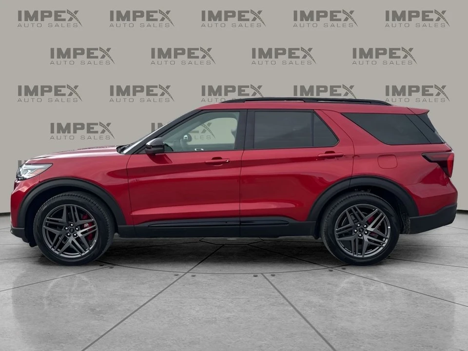2025 Ford Explorer 6th Gen - Image 2 of 21
