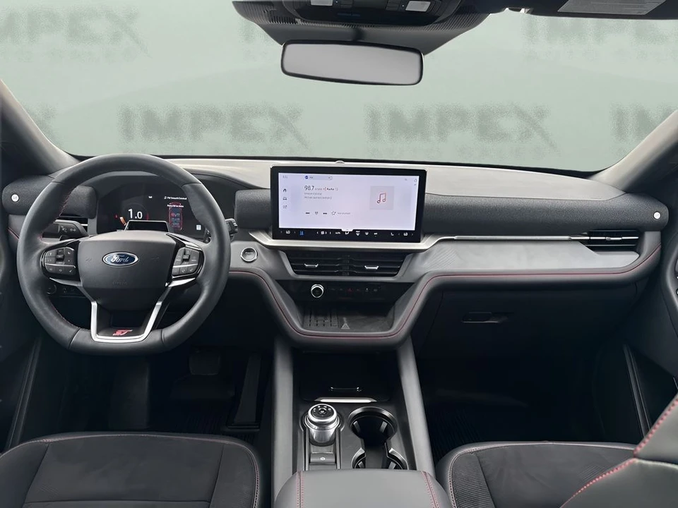 2025 Ford Explorer 6th Gen - Image 14 of 21