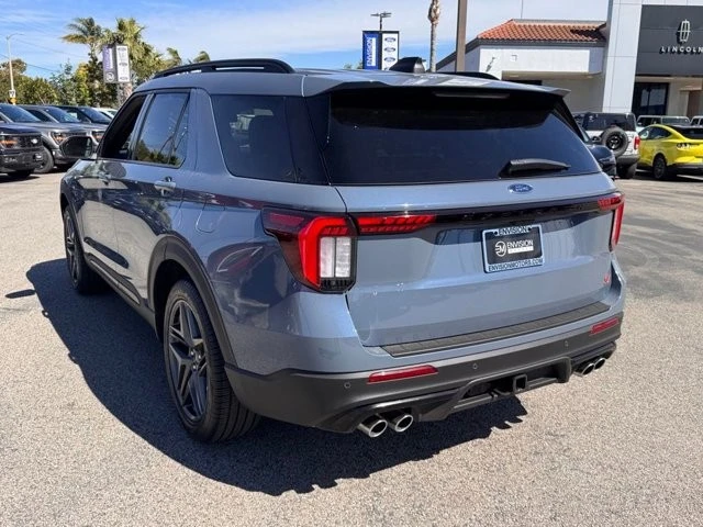 2025 Ford Explorer 6th Gen - Image 10 of 21