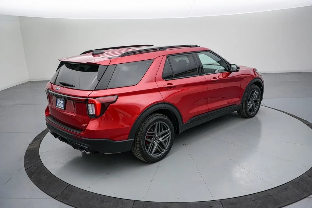 2025 Ford Explorer 6th Gen - Image 5 of 21