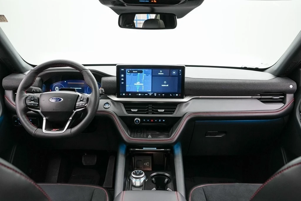 2025 Ford Explorer 6th Gen - Image 18 of 21