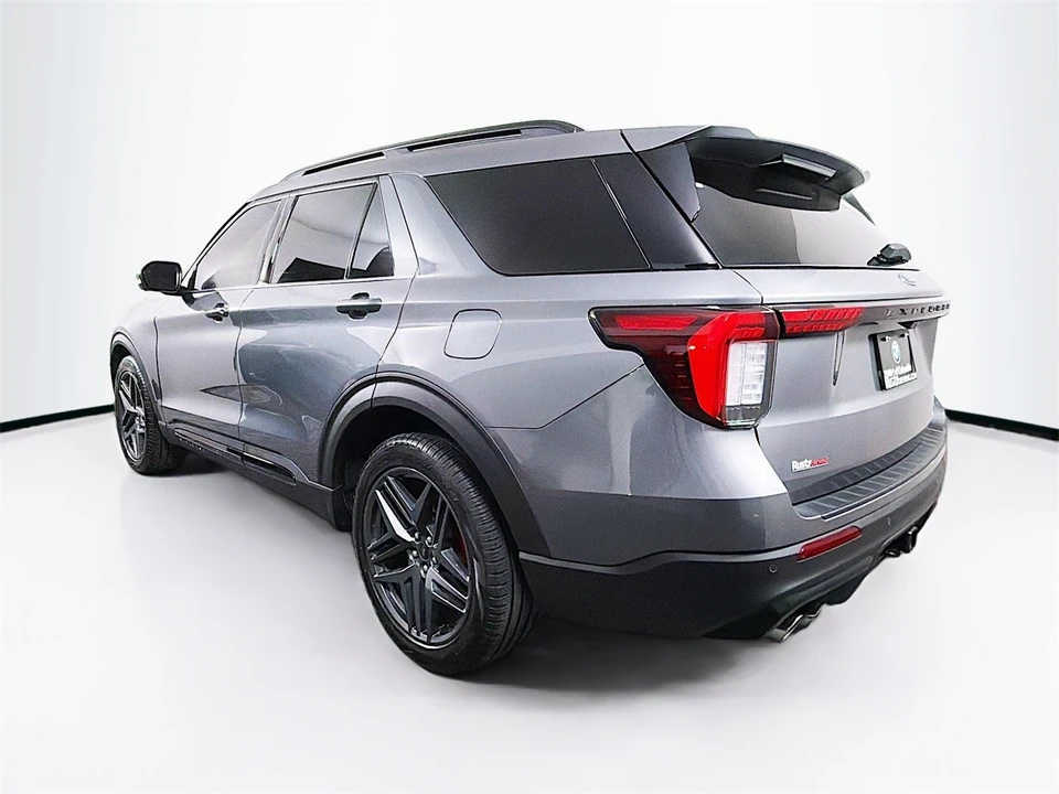 2025 Ford Explorer 6th Gen - Image 6 of 12