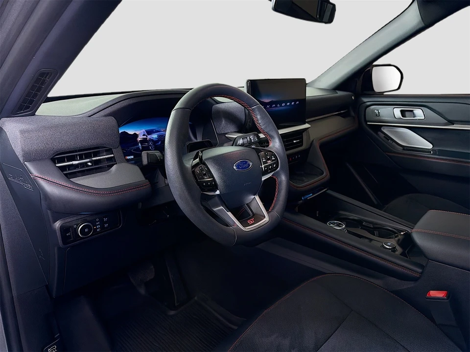 2025 Ford Explorer 6th Gen - Image 11 of 12