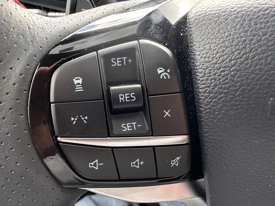 2025 Ford Explorer 6th Gen - Image 21 of 21