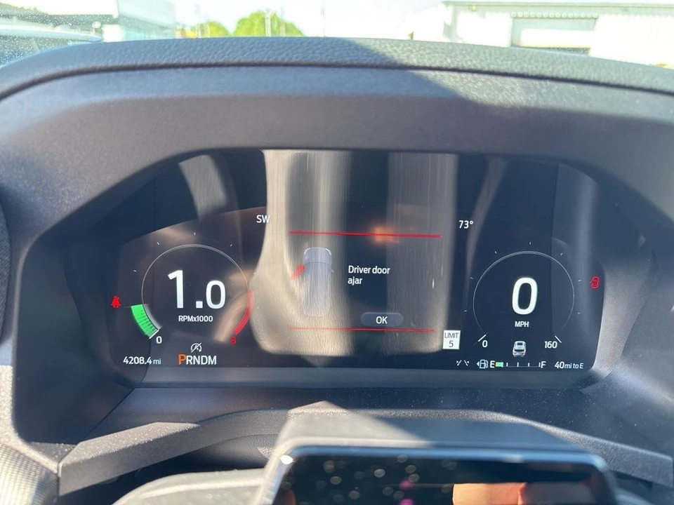 2025 Ford Explorer 6th Gen - Image 8 of 8