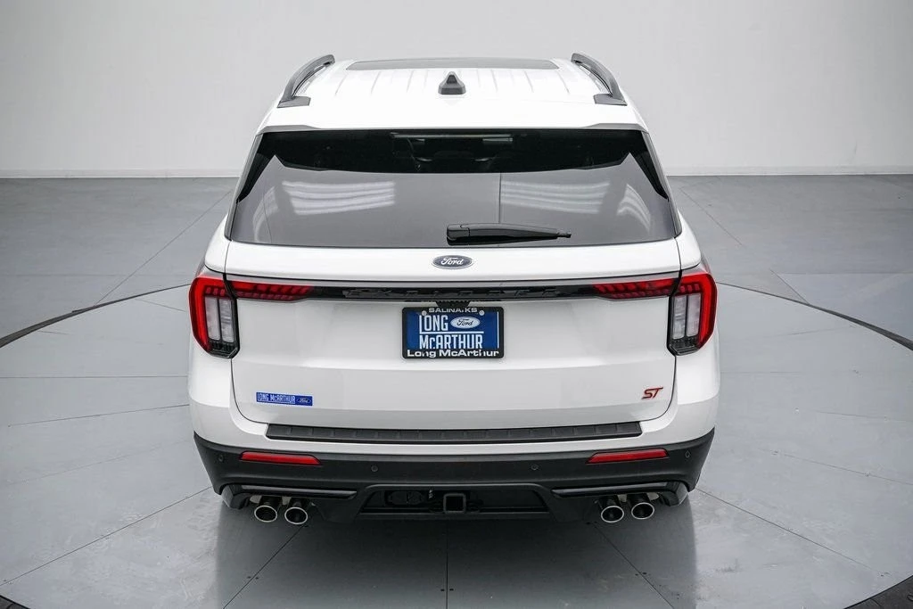 2025 Ford Explorer 6th Gen - Image 6 of 21