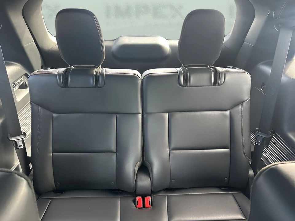 2025 Ford Explorer 6th Gen - Image 14 of 21